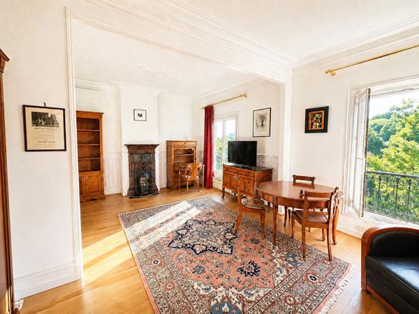 Appartement Paris 3 pièce(s) 50.80 m2