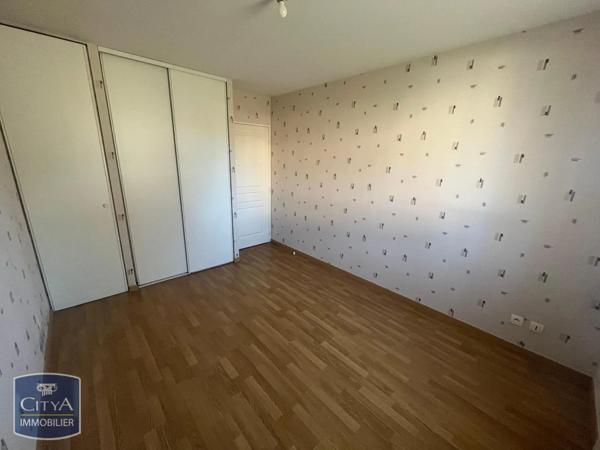 Appartement à louer 4 pièces 65m²