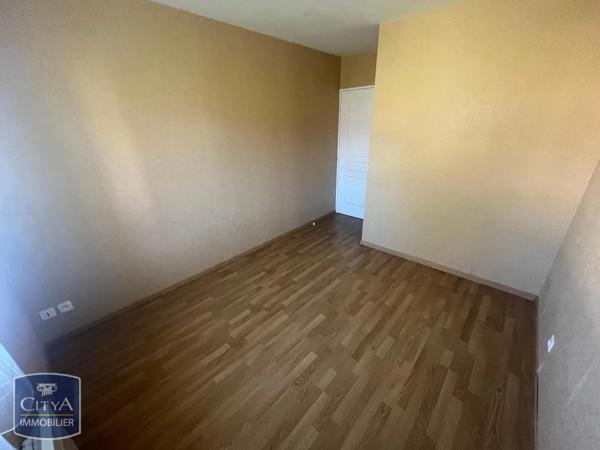 Appartement à louer 4 pièces 65m²