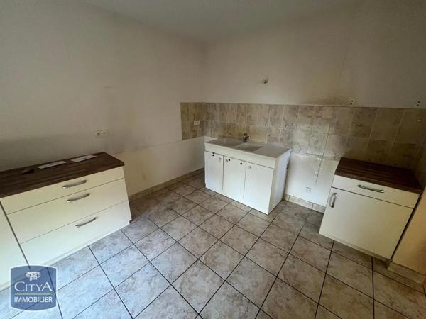 Appartement à louer 4 pièces 65m²