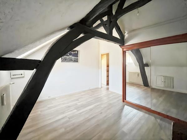 Maison à vendre 4 pièces + Dépendance - Entre ST GENGOUX LE NATIONAL et CLUNY (71) - Terrain de 600 m²