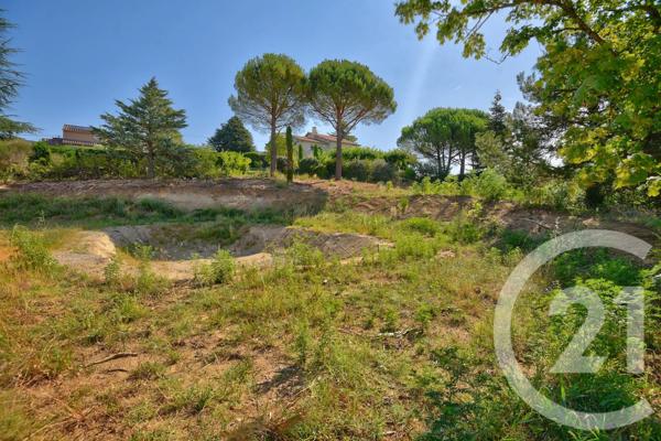 Terrain à vendre  1259 m 2   GENISSIEUX  - 26