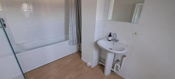 Location - Appartement Amiens 80000 40 m 2