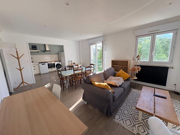 Appartement meublé dans Ecully, T3 de 65 m2