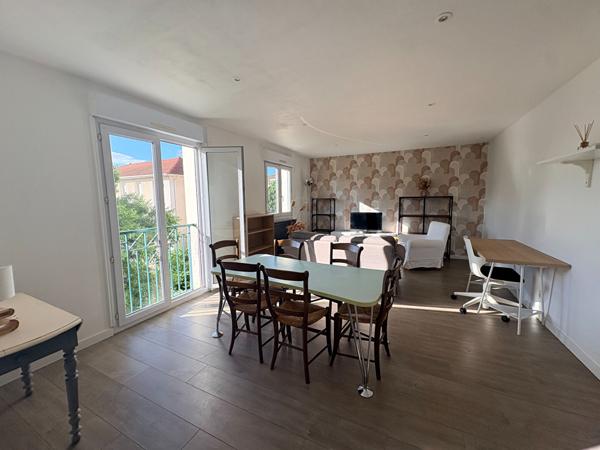Appartement meublé dans Ecully, T3 de 65 m2