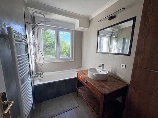 Appartement meublé dans Ecully, T3 de 65 m2