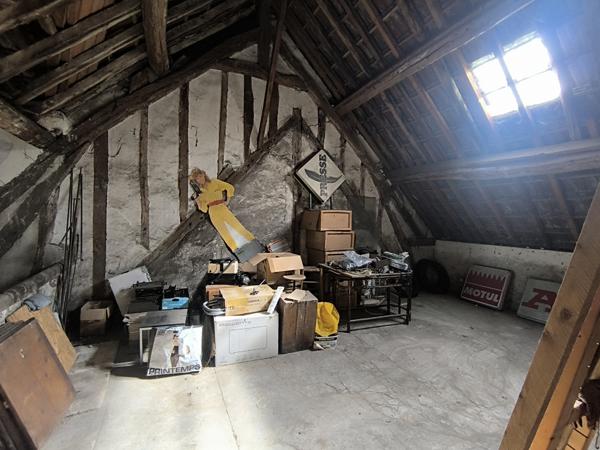 Charly-sur-Marne (02310) Maison de ville 10 pièces