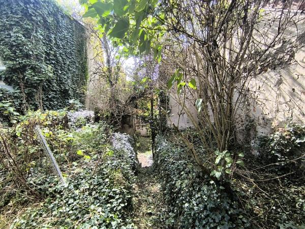 Charly-sur-Marne (02310) Maison de ville 10 pièces