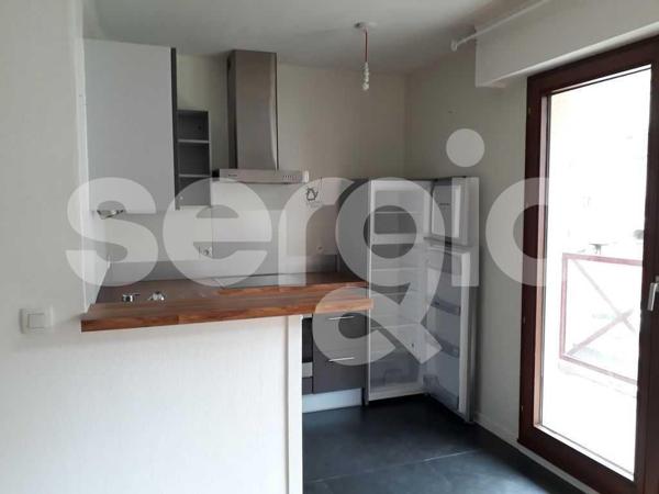 Location 2 Pieces 46 59800 Lille 07 0149 03 0100