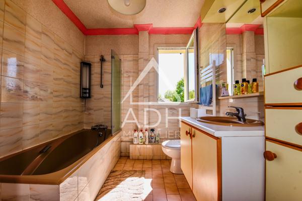 A VENDRE A JOUARS PONTCHARTRAIN Maison 6 pièces / 4 chambres - 116,60m2