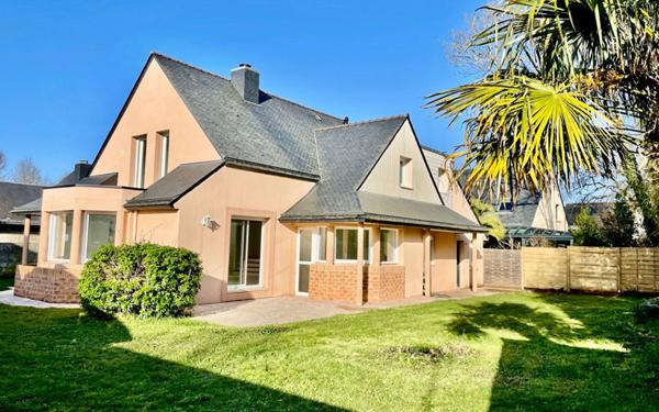 Maison à vendre    6 pièces • 176 m2 Vannes