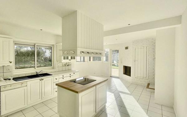 Maison à vendre    6 pièces • 176 m2 Vannes