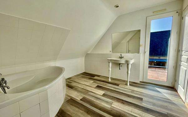 Maison à vendre    6 pièces • 176 m2 Vannes