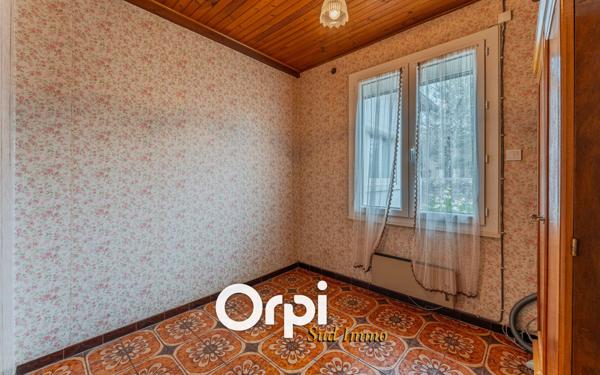 Maison à vendre    5 pièces •  Rochemaure