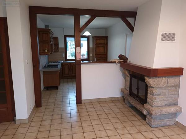 Maison à louer à Bain-de-Bretagne en Ille-et-Vilaine (35470), ref : 136/5203