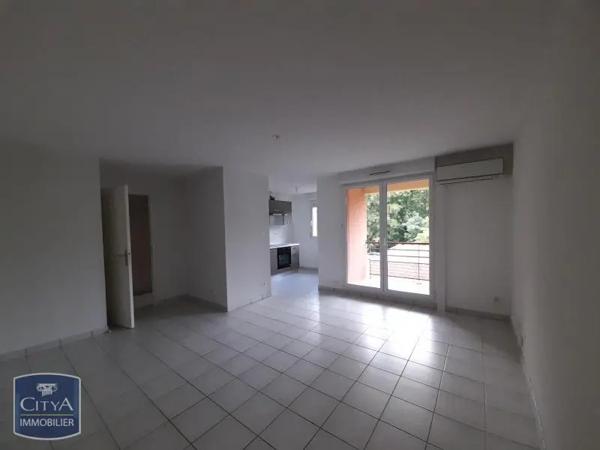 Appartement à louer 2 pièces 47.67m²