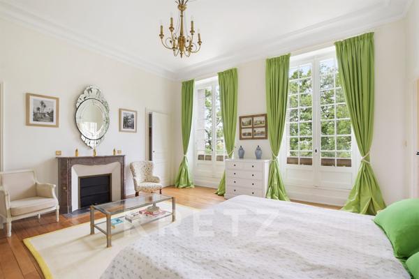 Exclusivité - Cahors - Chateau du debut XIXème remarquablement restauré