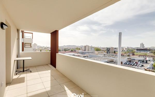 Appartement à vendre    2 pièces • 39,26 m2 Marseille 10