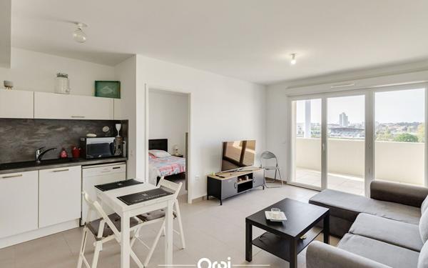 Appartement à vendre    2 pièces • 39,26 m2 Marseille 10