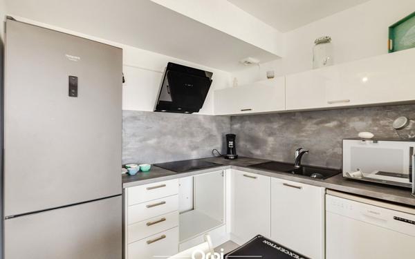 Appartement à vendre    2 pièces • 39,26 m2 Marseille 10