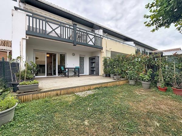 T2 30,51 m² avec terrasse, jardin et parking