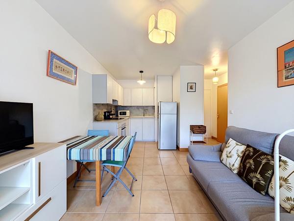 T2 30,51 m² avec terrasse, jardin et parking
