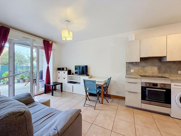T2 30,51 m² avec terrasse, jardin et parking