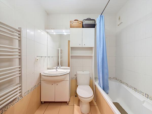 T2 30,51 m² avec terrasse, jardin et parking