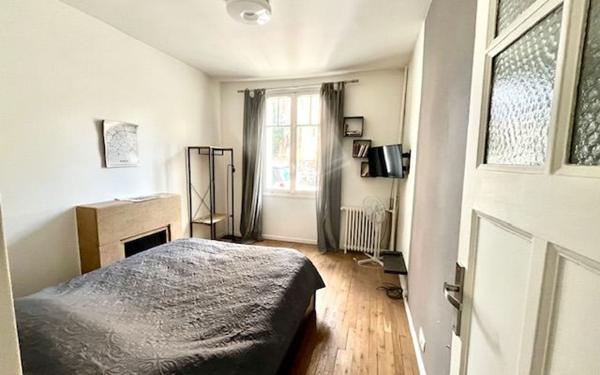 Appartement à vendre    2 pièces • 21 m2 Paris 17