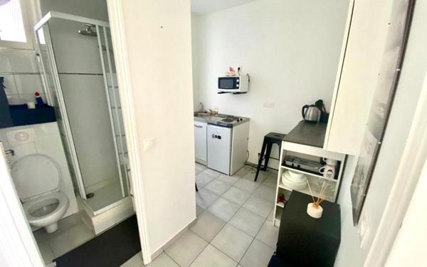 Appartement à vendre    2 pièces • 21 m2 Paris 17