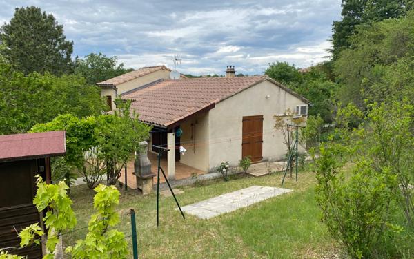 Maison à vendre    4 pièces •  Barjac