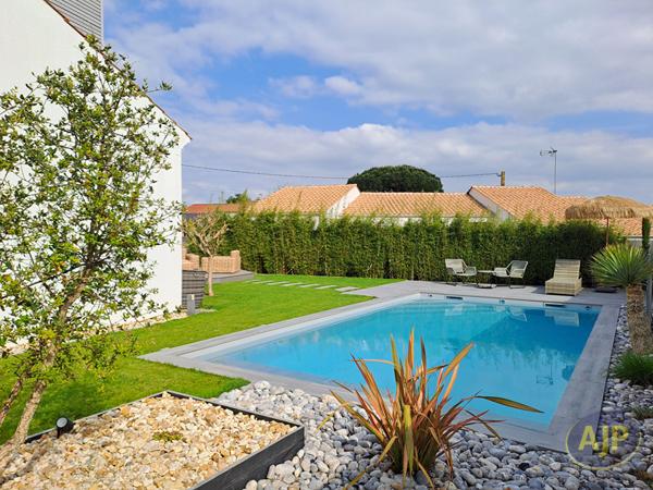 Vente maison La Garnache : 349 500 € - AJP Immobilier Challans