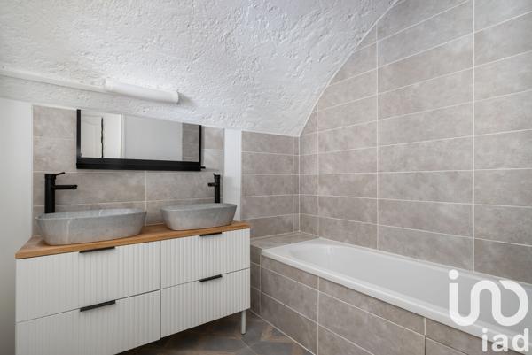 Appartement à vendre 4 pièces 129,39 m² Lyon 4