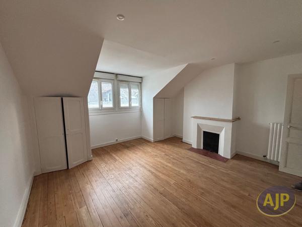 Appartement à louer Angers : 1 pièces, 35m² avec 0 chambre(s) à 580€ - AJP Immobilier Angers