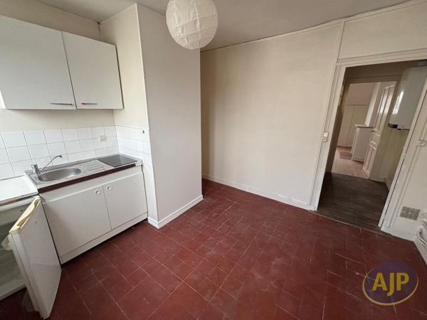 Appartement à louer Angers : 1 pièces, 35m² avec 0 chambre(s) à 580€ - AJP Immobilier Angers