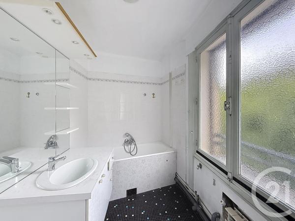 Appartement T3 à vendre  3 pièces - 79,09 m2 SENS - 89