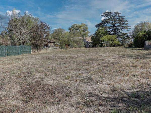 Terrain à bâtir d'environ 1 471 m² - Castres, proche Albinque