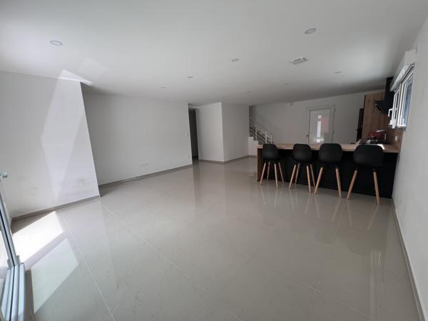 Maison 5 pièces - 117 m² Exclusivité efficity