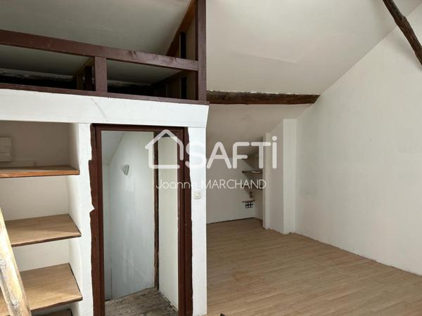 Maison de village, retour sur le marché