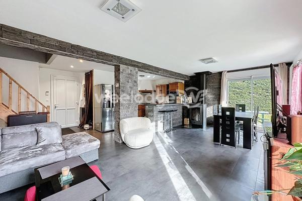 Maison à vendre 6 pièces de 115 m² à Vauréal Autres biens correspondant à votre recherche Autres biens de l'agent