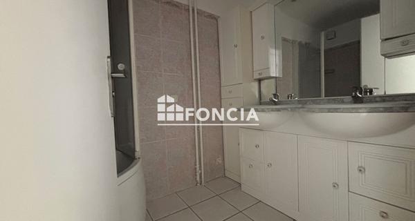 À vendre Appartement 4 pièces 90 m² - ÉVry-courcouronnes 91000