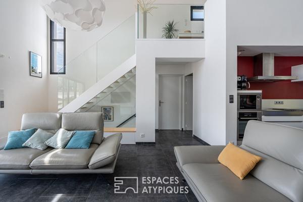 Maison d’architecte au calme, entre nature et lignes design