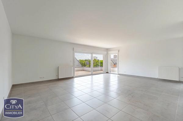 Appartement à vendre 5 pièces 101m² Tours (37000)