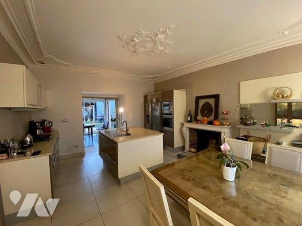 Maison à vendre - TINTENIAC (35190) - Exclusivité - Très belle maison de maître comprenant en r...