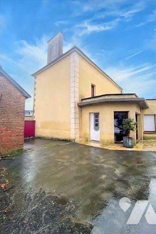 Maison à vendre - TINTENIAC (35190) - Exclusivité - Très belle maison de maître comprenant en r...