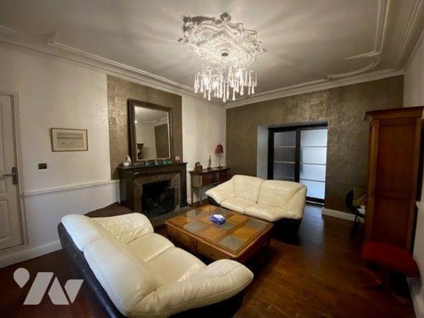 Maison à vendre - TINTENIAC (35190) - Exclusivité - Très belle maison de maître comprenant en r...