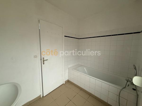 Vente Immeuble156,5 m² - 7 Pièces - GUISCARD (60640)