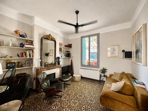 Maison
         5 pièces
        - 85 m² 395 000 € *