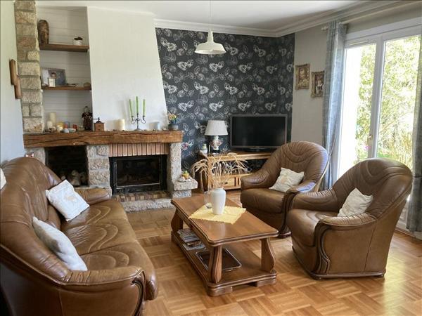 Maison à vendre |  Plonévez-du-Faou |  5 pièces | 130 m²