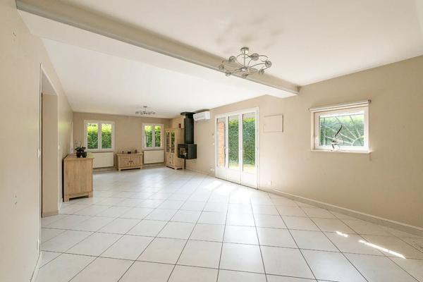 Maison à vendre 8 pièces 185.11m² Saint-Amand-les-Eaux (59230)